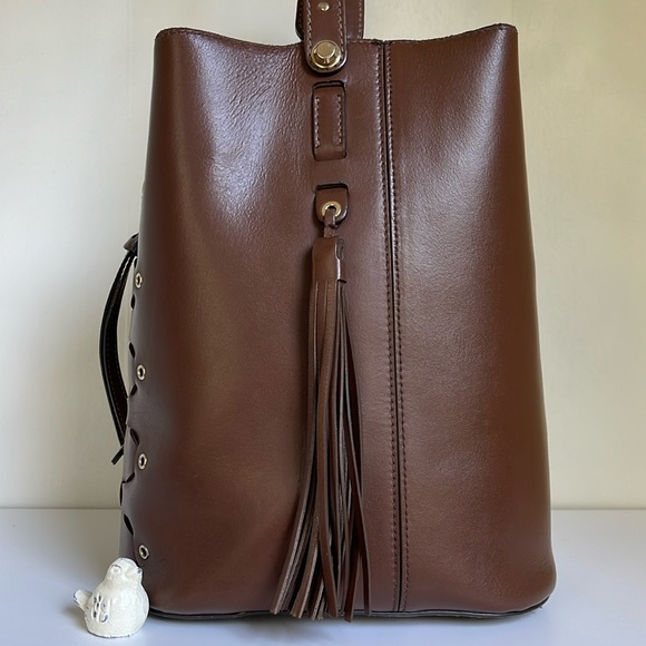 Furla Vittoria Bucket Bag - Picture 6 of 16